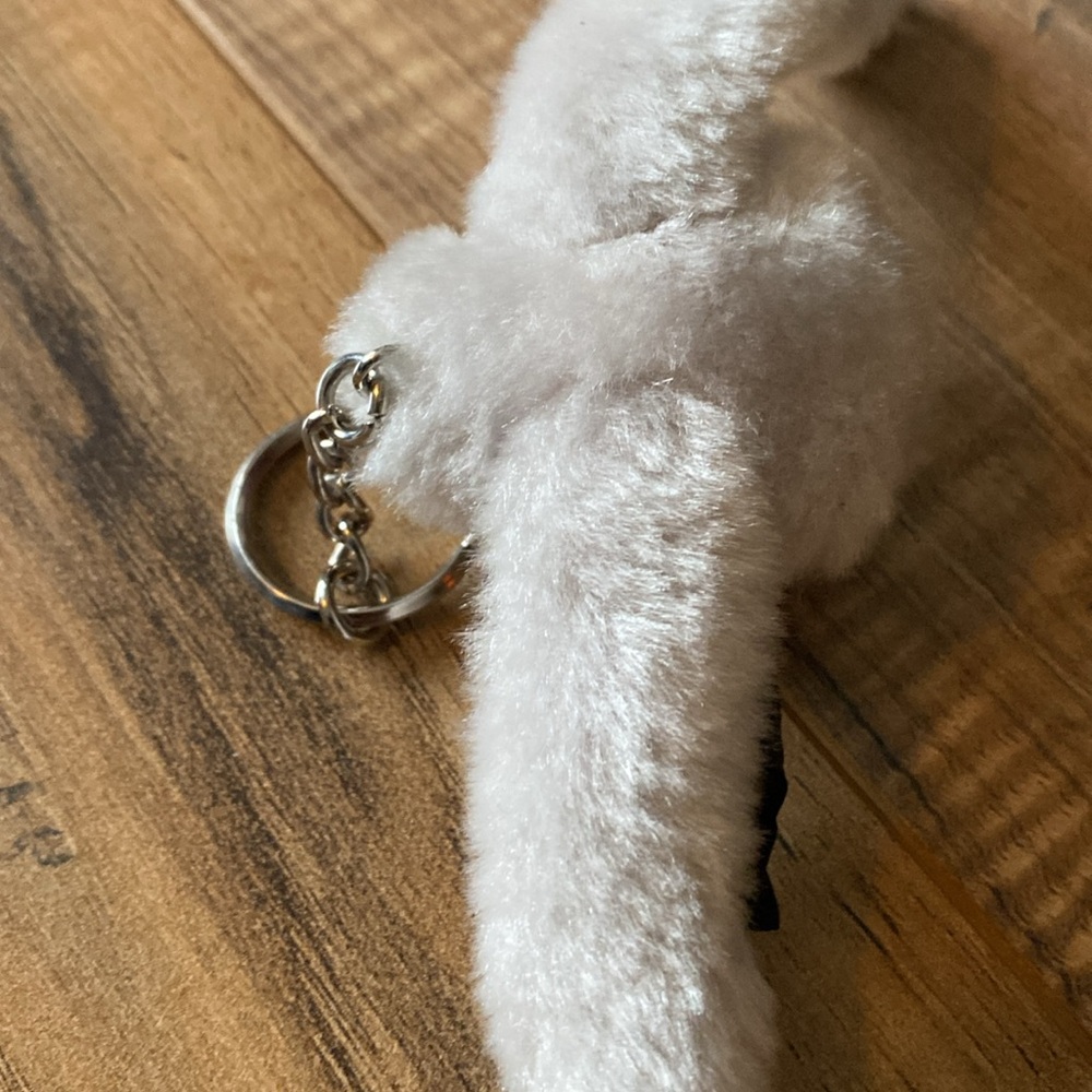 Kipling Monkey Keychain White - image 4